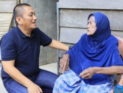 Nenek usia 102 tahun di kalaena akhirnya tersenyum, rumah tak layak huni miliknya segera dibedah pemkab Luwu timur