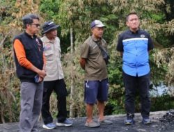 IRWAN BACHRI SYAM, BUPATI LUWU TIMUR TINJAU LOKASI KEBAKARAN DI DESA LEDU LEDU