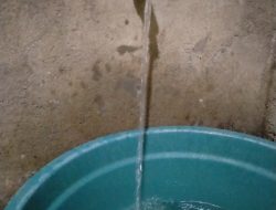 PAMSIMAS Salubarana tetap mengalir warga nikmati air bersih hingga kini