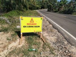 Pemasangan Rambu Peringatan Galian Di Jalan Trans Sulawesi Di Desa Bunde Telah Terpenuhi