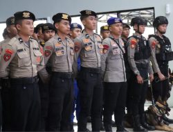 Tim Gabungan Polresta Mamuju Dan Polda Sulbar Kerahkan Dua Anjing Pelacak Buru Pelaku Pemukulan Polisi Di Demo BWS